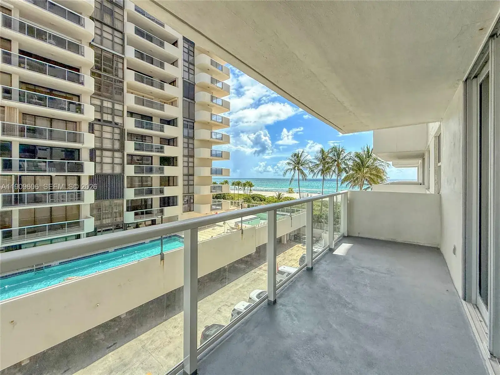 1 bedroom 2 bath Residential Lease for rent at 5701 Collins Ave # 417, Miami Beach FL 33140