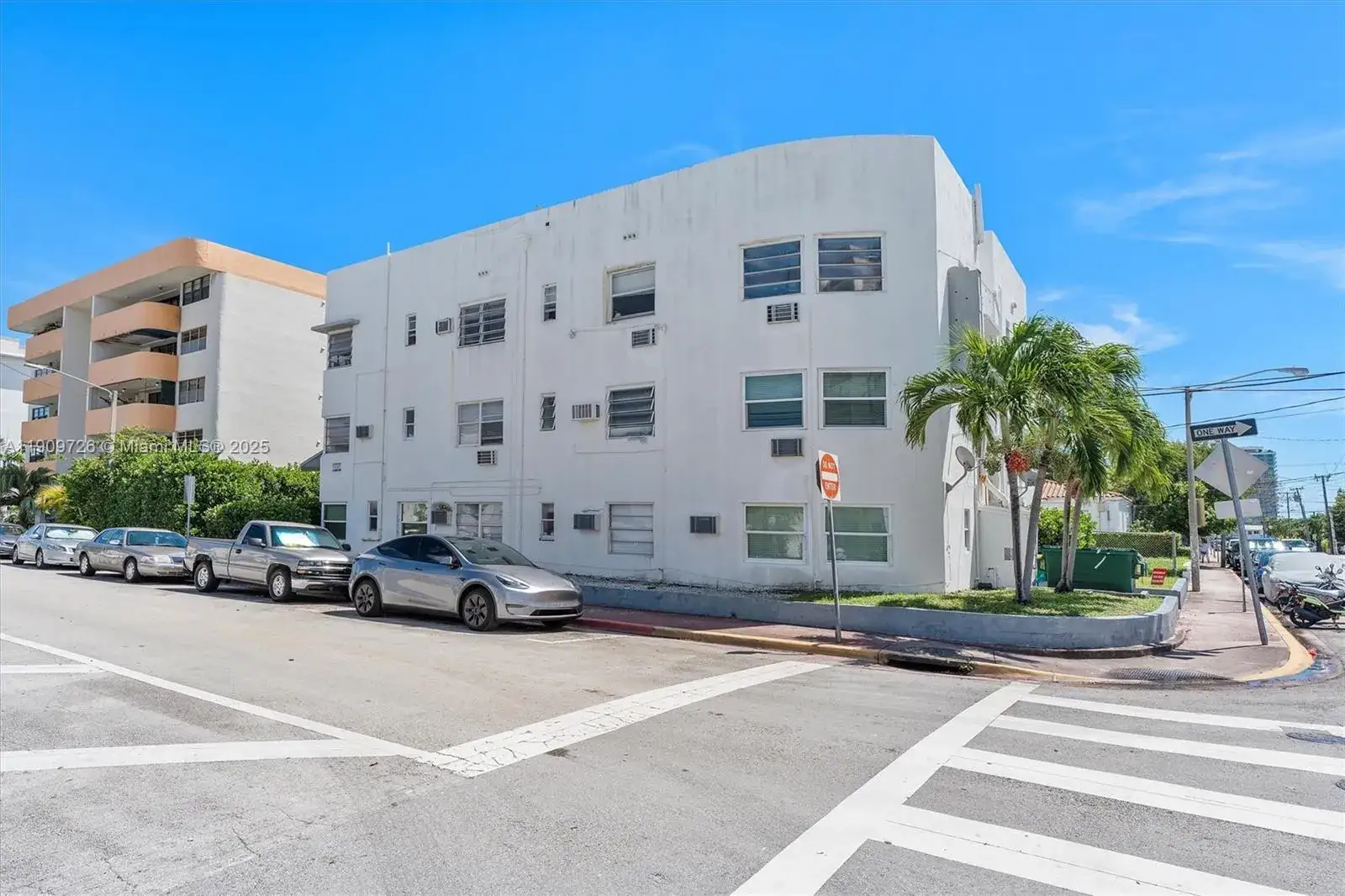 Commercial Sale for sale at 420 78th St, Miami Beach FL 33141