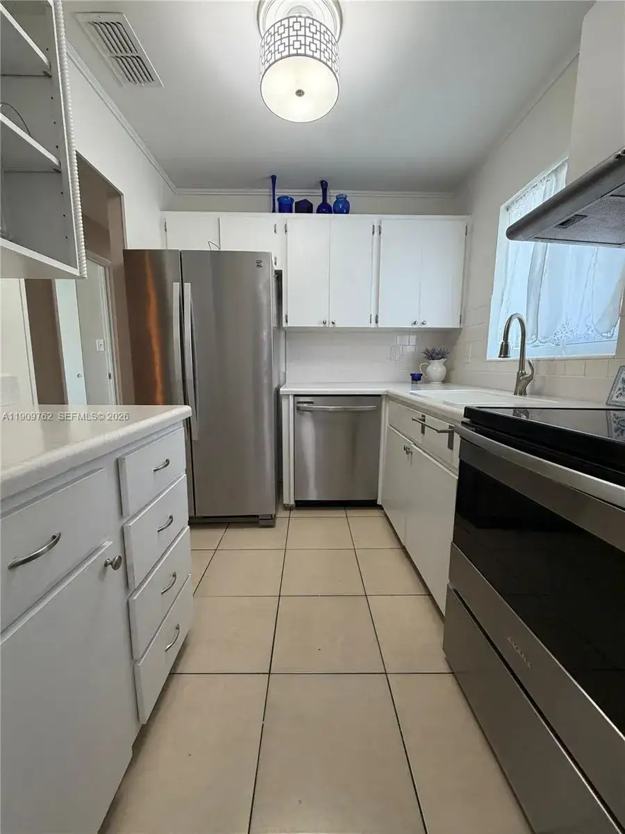 2 bedroom 2 bath Residential for sale at 1832 Sunny Drive # 32, Bradenton FL 34207