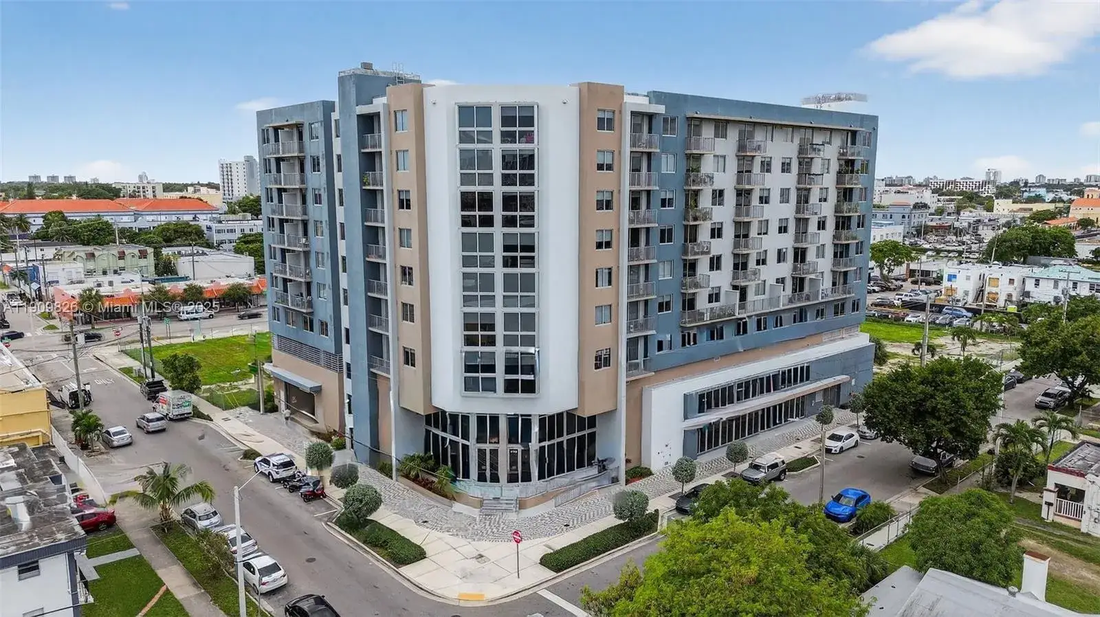 1 bedroom 1 bath Residential for sale at 1110 NW 1 ST # 502, Miami FL 33128