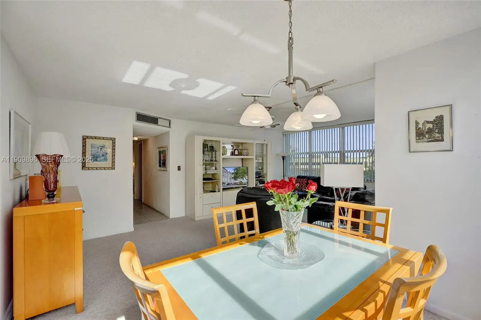 2 bedroom 2 bath Residential for sale at 1300 NE Miami Gardens Dr # 320E, Miami FL 33179