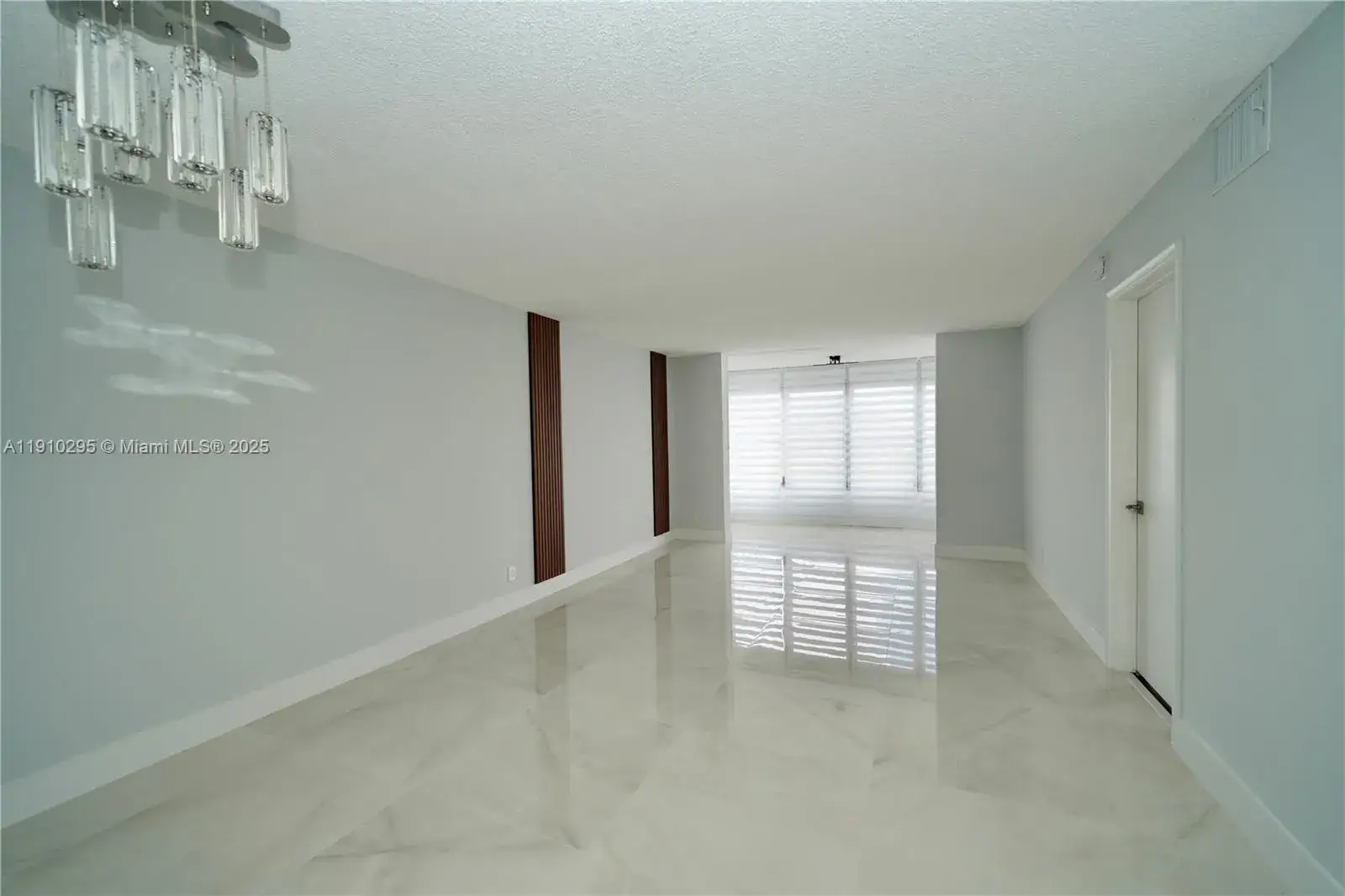 2 bedroom 2 bath Residential Lease for rent at 2551 Aragon Blvd # 310, Sunrise FL 33322