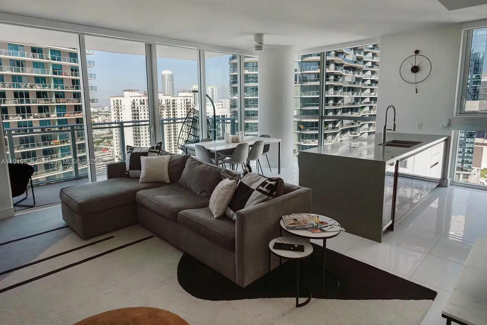 2 bedroom 2 bath Residential for sale at 1080 Brickell Ave # 3309, Miami FL 33131