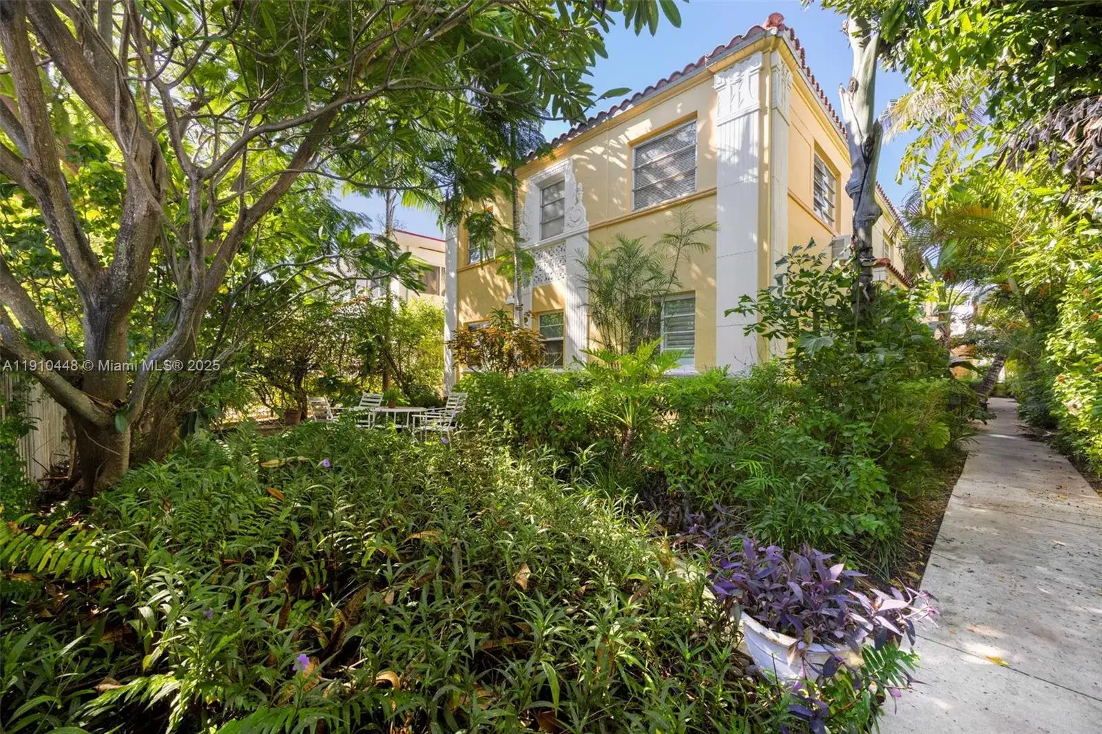1 bedroom 1 bath Residential for sale at 846 Jefferson Ave # 7, Miami Beach FL 33139