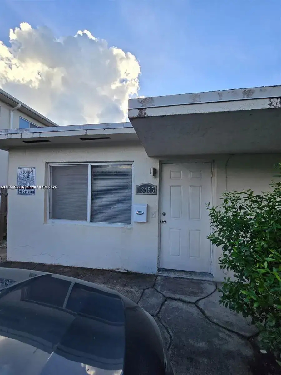 1 bedroom 1 bath Residential Lease for rent at 13455 Arch Creek Rd. # 0, North Miami FL 33181