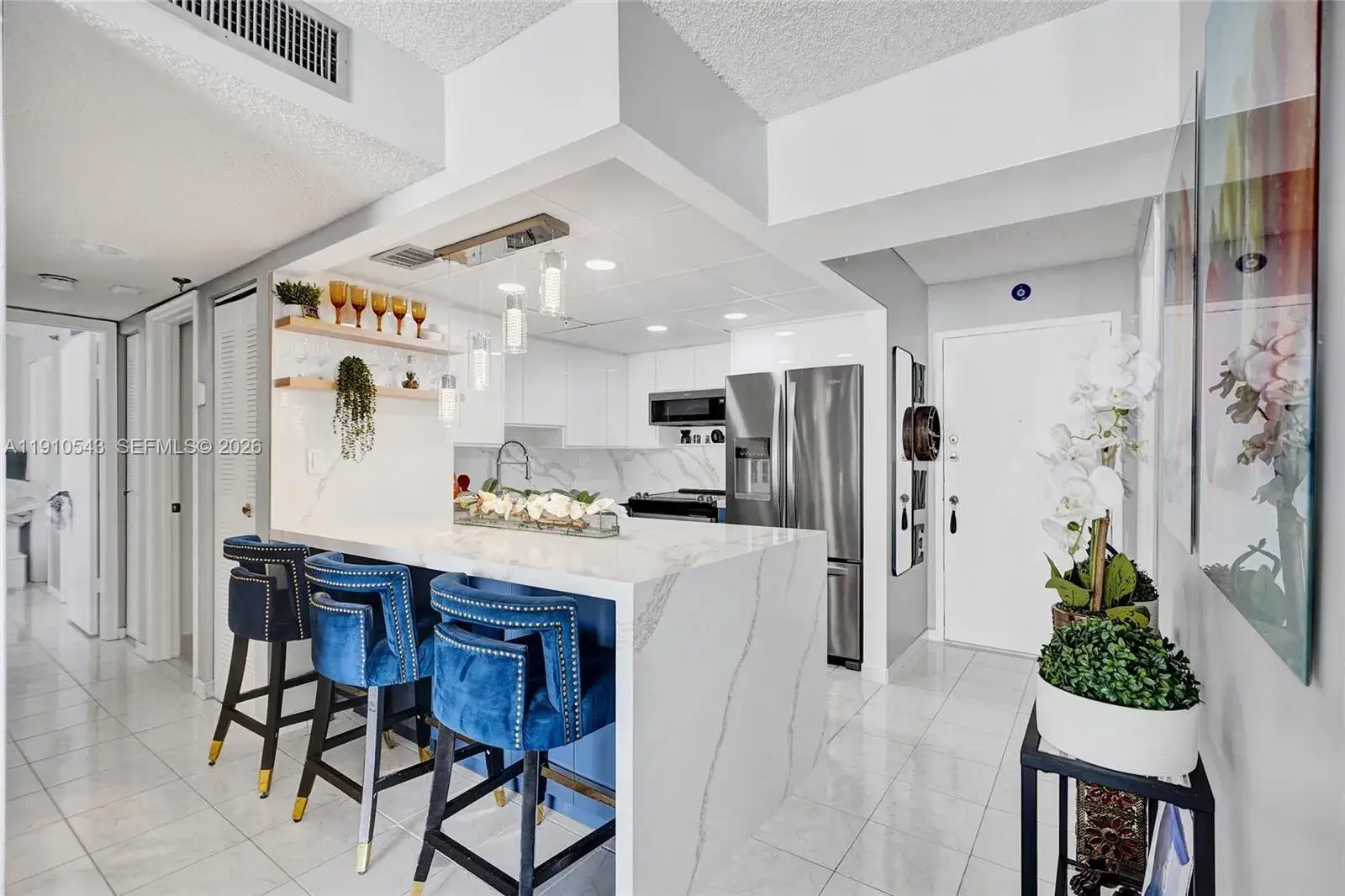 2 bedroom 2 bath Residential for sale at 9686 Fontainebleau Blvd # 507, Miami FL 33172