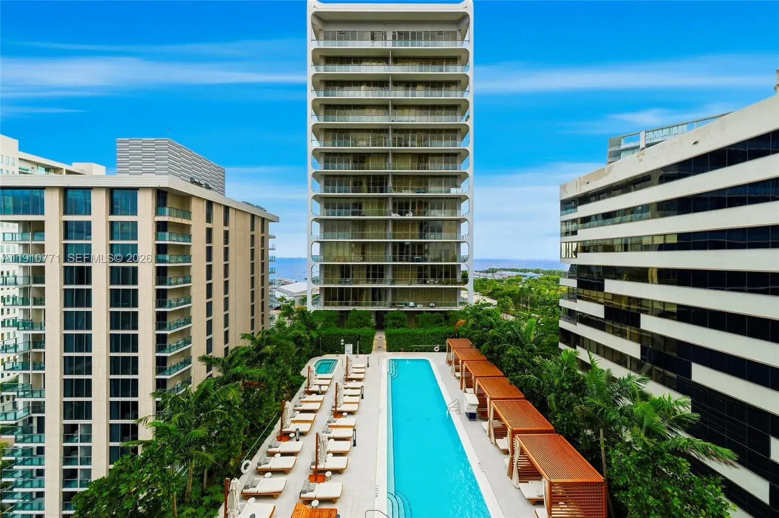 2 bedroom 2 bath Residential for sale at 2678 Tigertail Ave # 1110, Coconut Grove FL 33133
