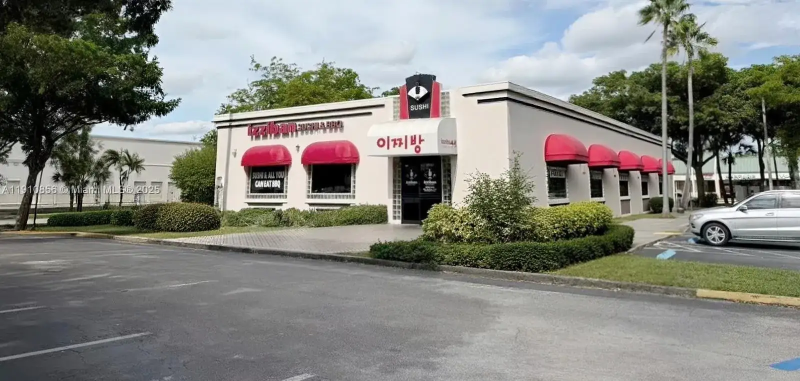 Business Opportunity for sale at 7225 W OKALAND PARD BLVD, Lauderhill FL 33313