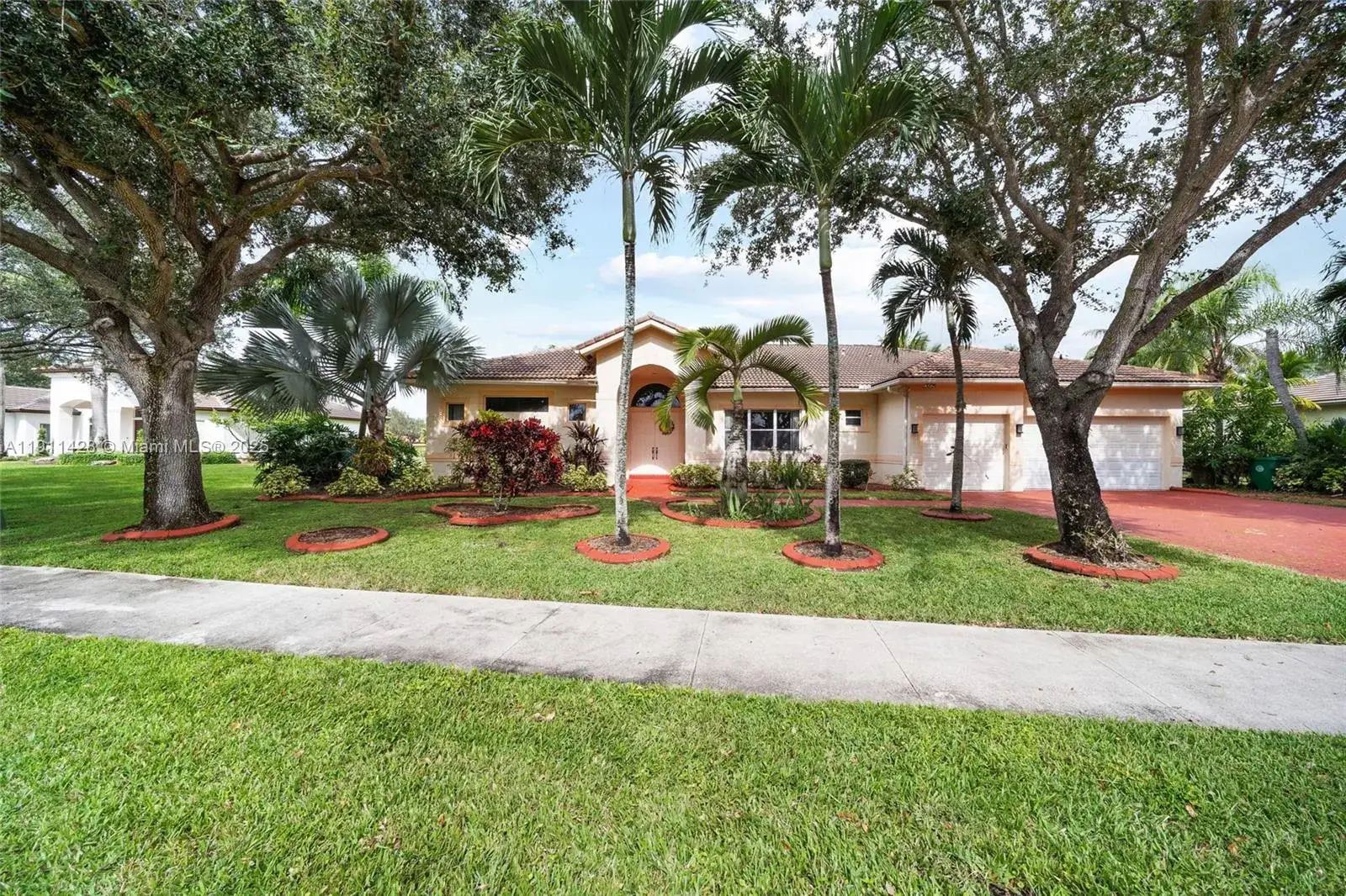 4 bedroom 3 bath Residential for sale at 13875 SW 41st St, Davie FL 33330