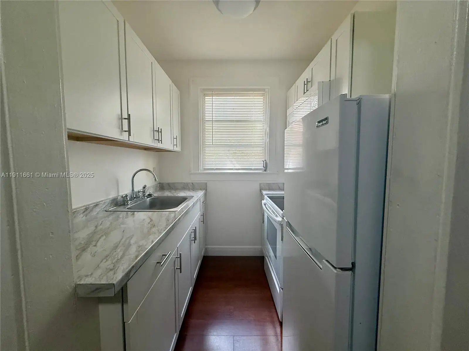 114 Antilla Ave # 2, Coral Gables FL 33134