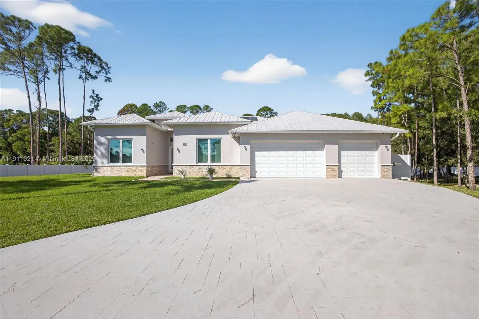 4 bedroom 3 bath Residential for sale at 18369 Mellen Ln, Jupiter FL 33478