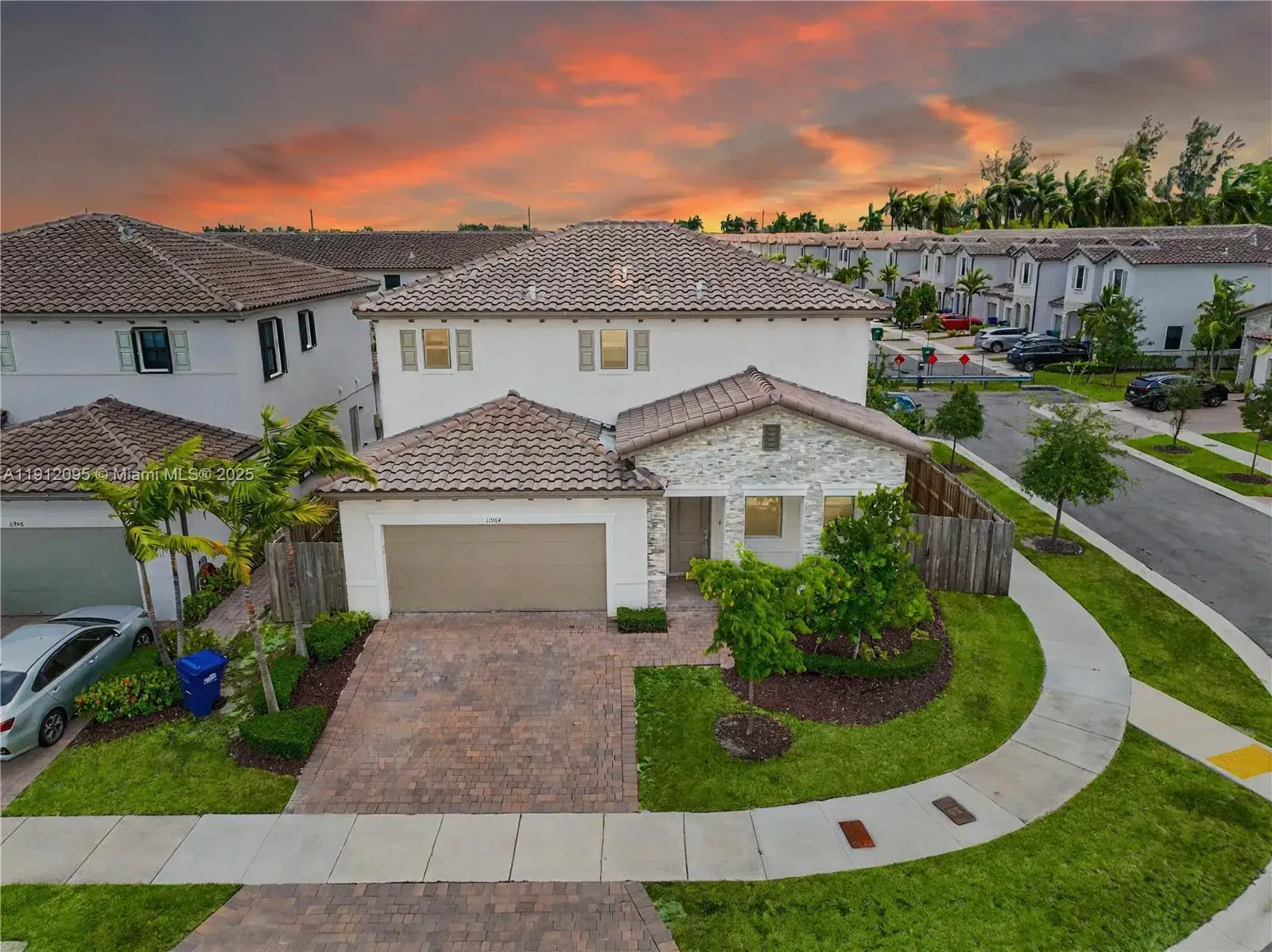 5 bedroom 3 bath Residential for sale at 11964 SW 244th St, Homestead FL 33032