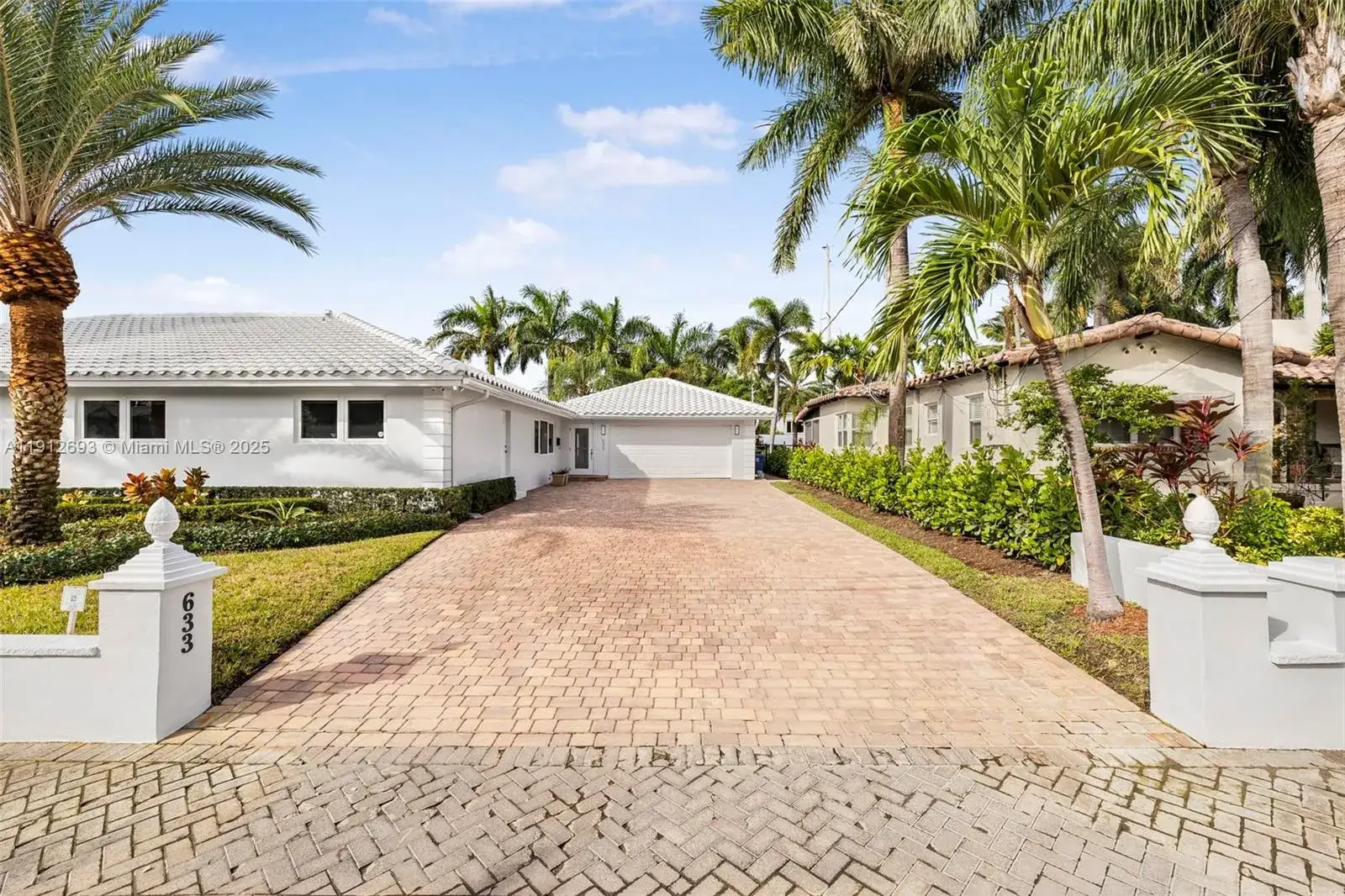5 bedroom 4 bath Residential Lease for rent at 633 Solar Isle Dr, Fort Lauderdale FL 33301