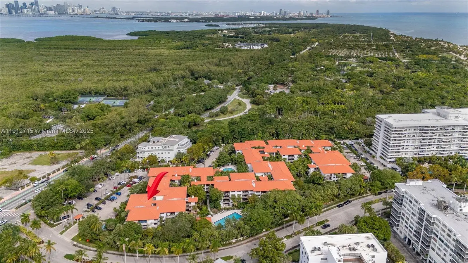 1 bedroom 1 bath Residential for sale at 55 Ocean Lane Dr # 3030, Key Biscayne FL 33149