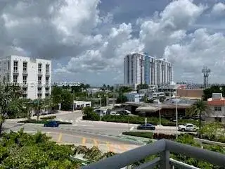 2 bedroom 2 bath Residential for sale at 1688 West Ave # 405, Miami Beach FL 33139