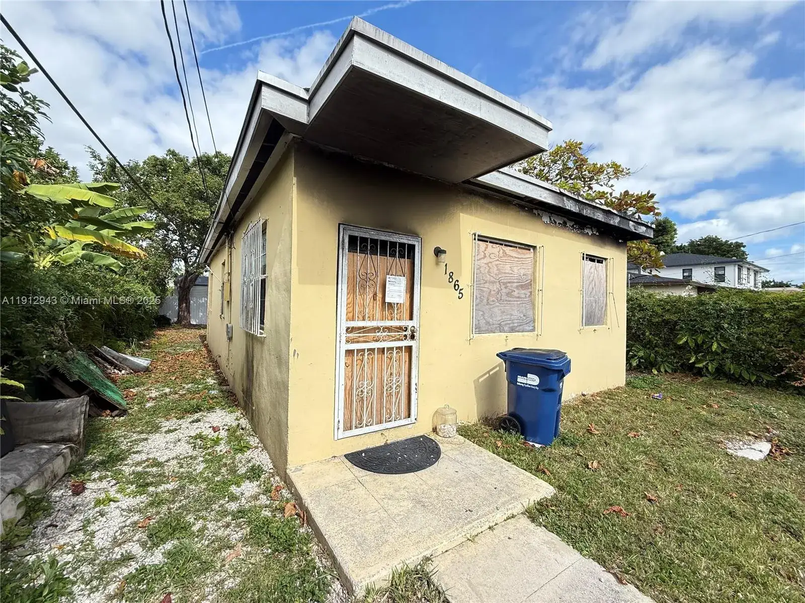 3 bedroom 1 bath Residential for sale at 1865 NW 70th St, Miami FL 33147