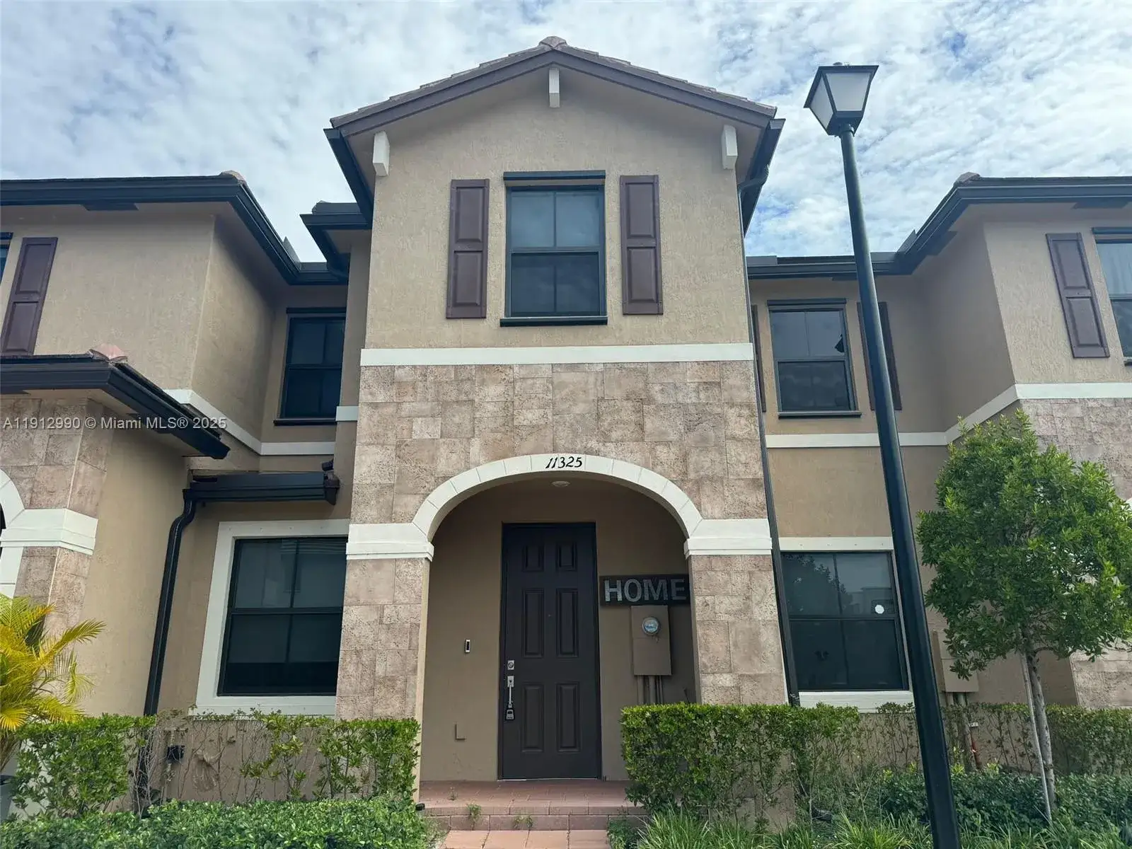 3 bedroom 2 bath Residential for sale at 11325 W 34th Way, Hialeah FL 33018