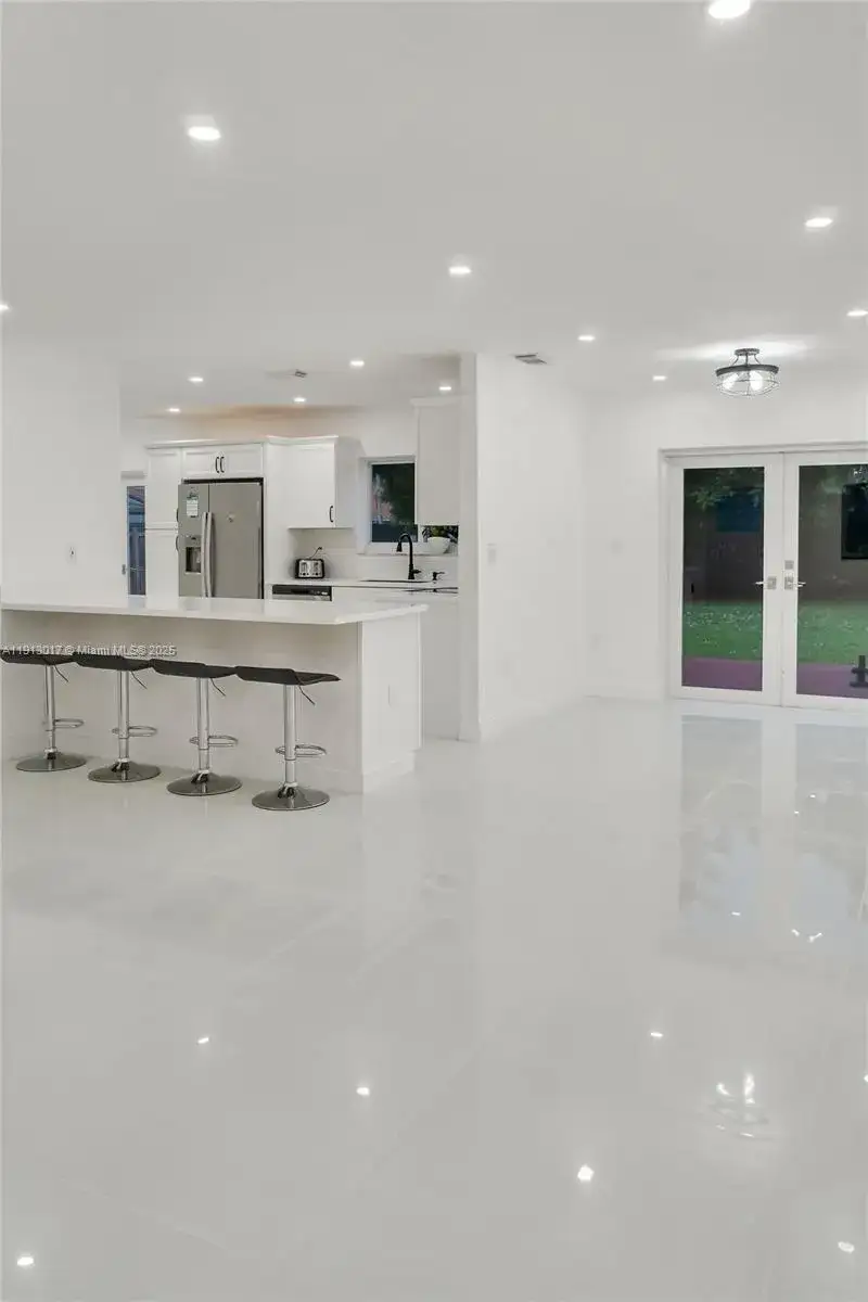 5 bedroom 3 bath Residential for sale at 15309 SW 183rd Ter, Miami FL 33187