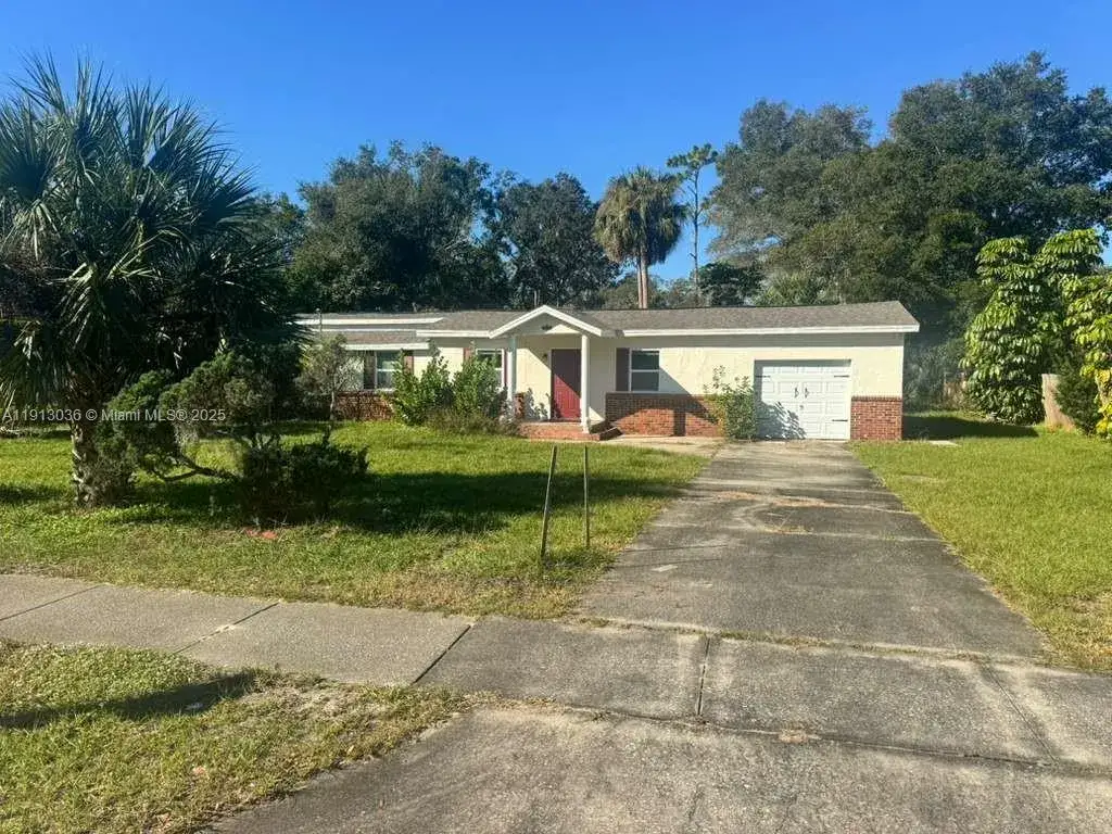 3 bedroom 2 bath Residential for sale at 5841 BOGGS FORD RD, Port Orange FL 32127