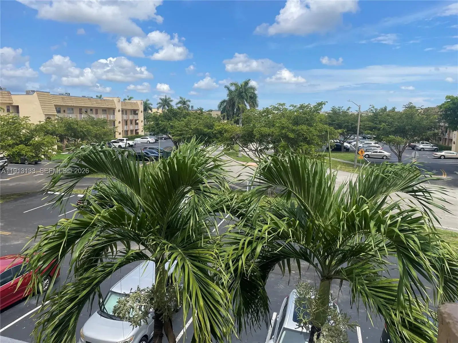 8460 Sunrise Lakes Blvd # 308, Sunrise FL 33322