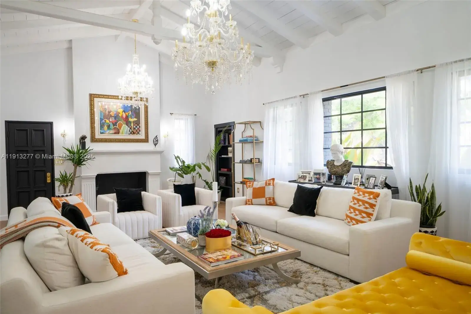 5 bedroom 5 bath Residential Lease for rent at 5149 Alton Rd, Miami Beach FL 33140
