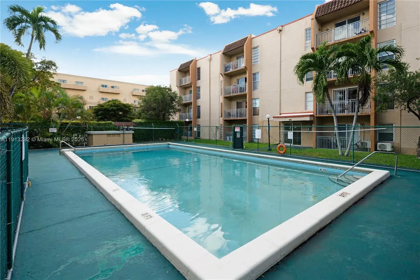 2 bedroom 2 bath Residential Lease for rent at 4855 NW 7th St # 6, Miami FL 33126