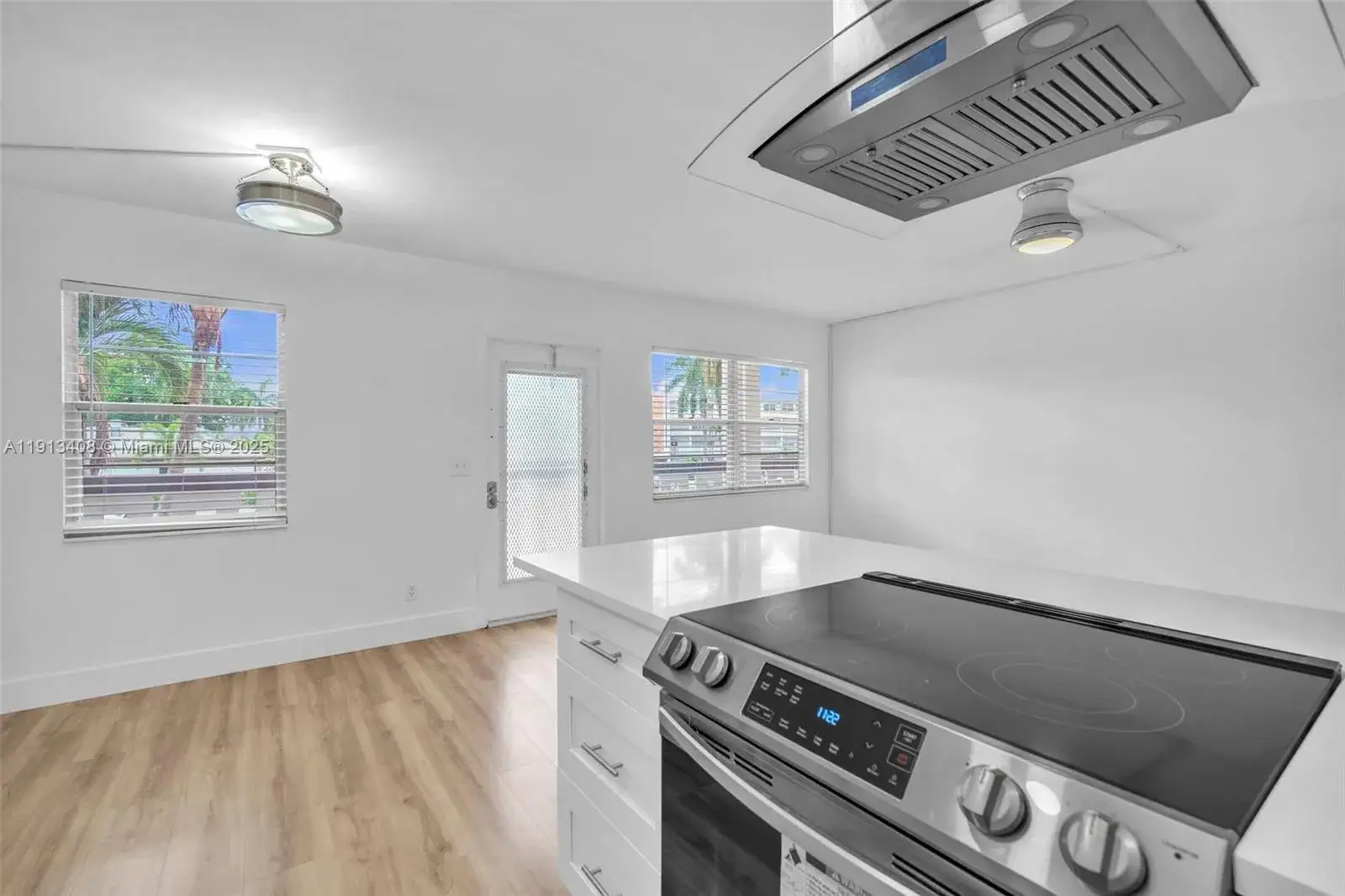 2 bedroom 2 bath Residential for sale at 2048 Hythe C # 2048, Boca Raton FL 33434