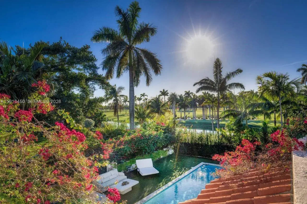 5 bedroom 4 bath Residential for sale at 5800 La Gorce Dr, Miami Beach FL 33140