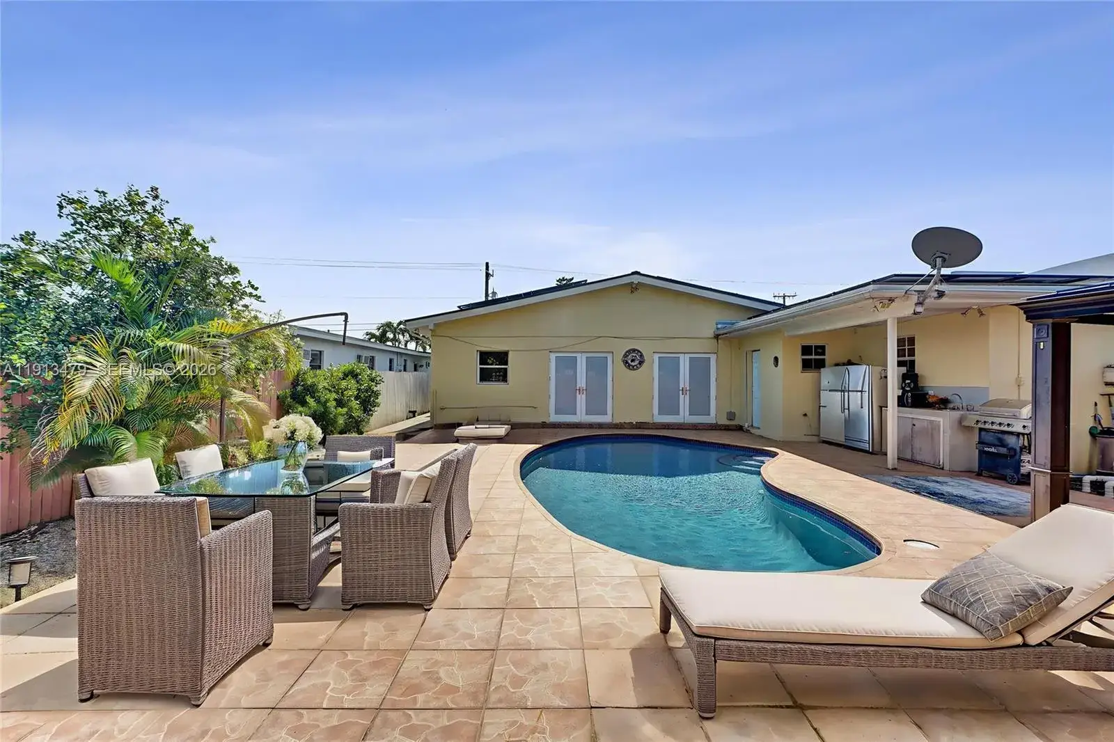 4 bedroom 4 bath Residential for sale at 311 E 51st St, Hialeah FL 33013