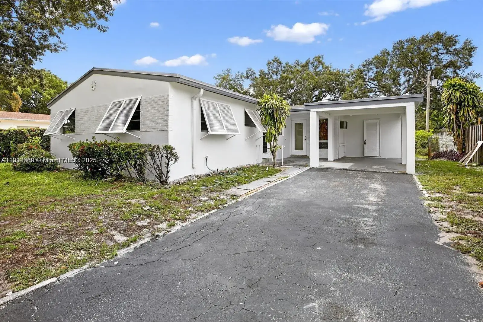 4 bedroom 2 bath Residential Lease for rent at 6620 Charleston St # 0, Hollywood FL 33024