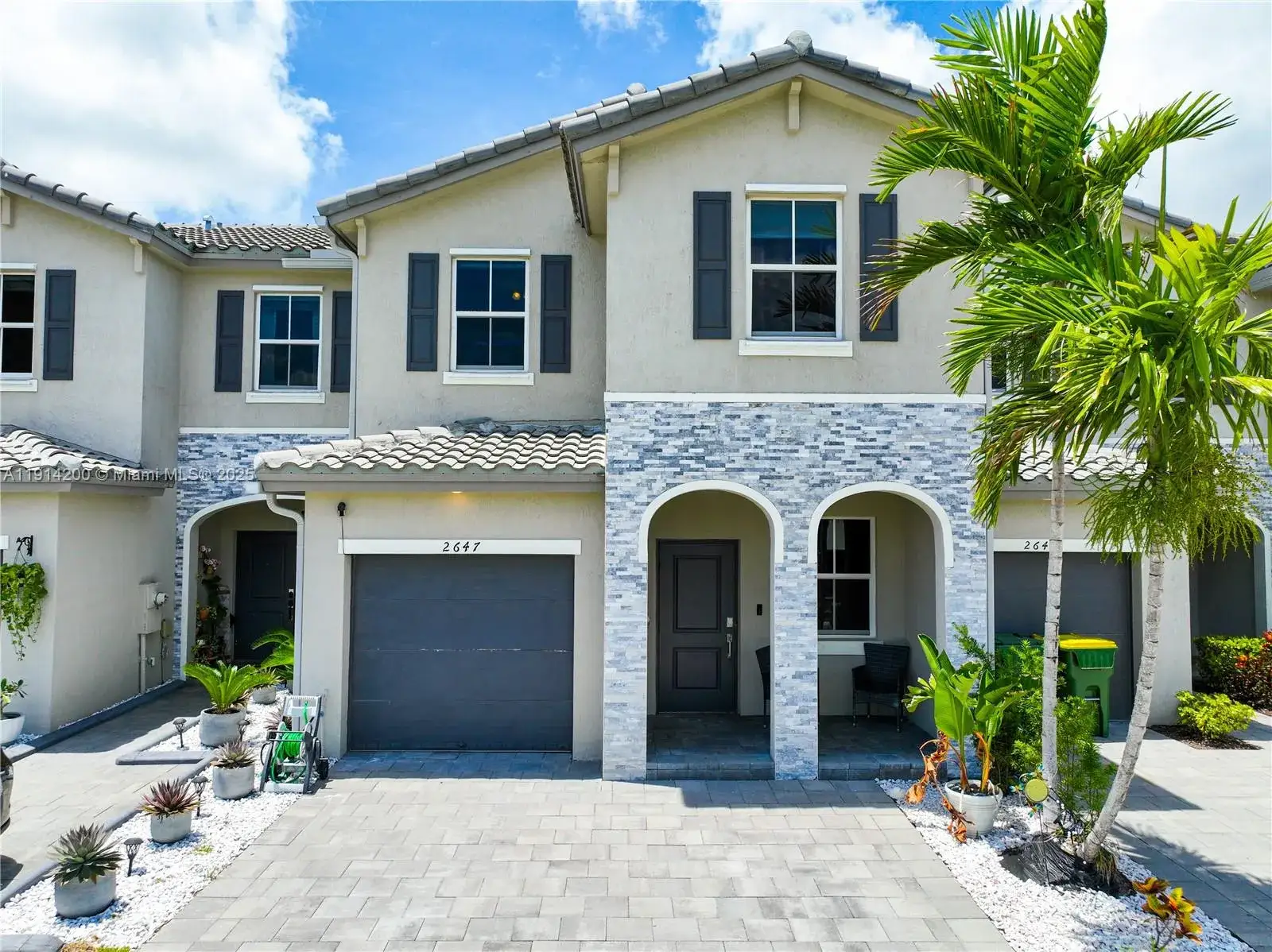 3 bedroom 2 bath Residential for sale at 2647 SE 13th St, Homestead FL 33035