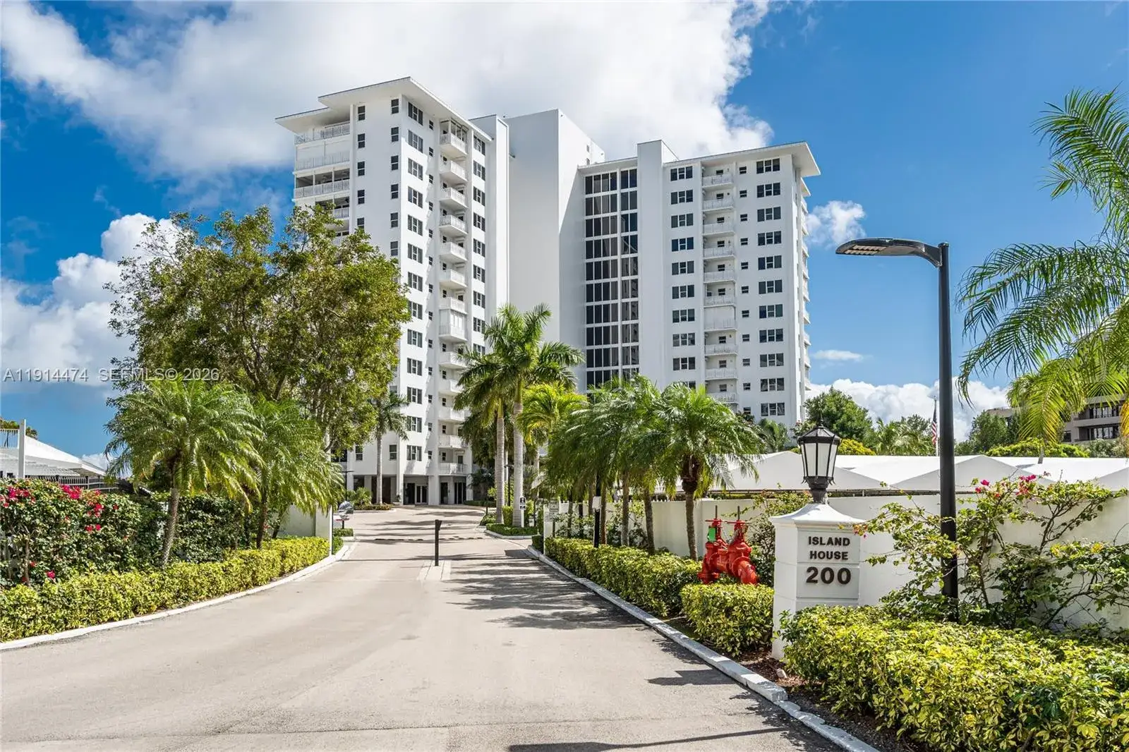 3 bedroom 4 bath Residential for sale at 200 Ocean Lane Dr # 501, Key Biscayne FL 33149
