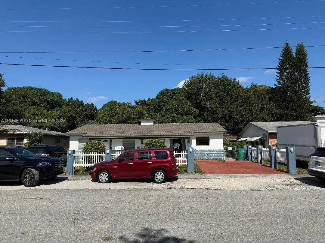 Residential Income for sale at 1371 NE 150th St, Miami FL 33161