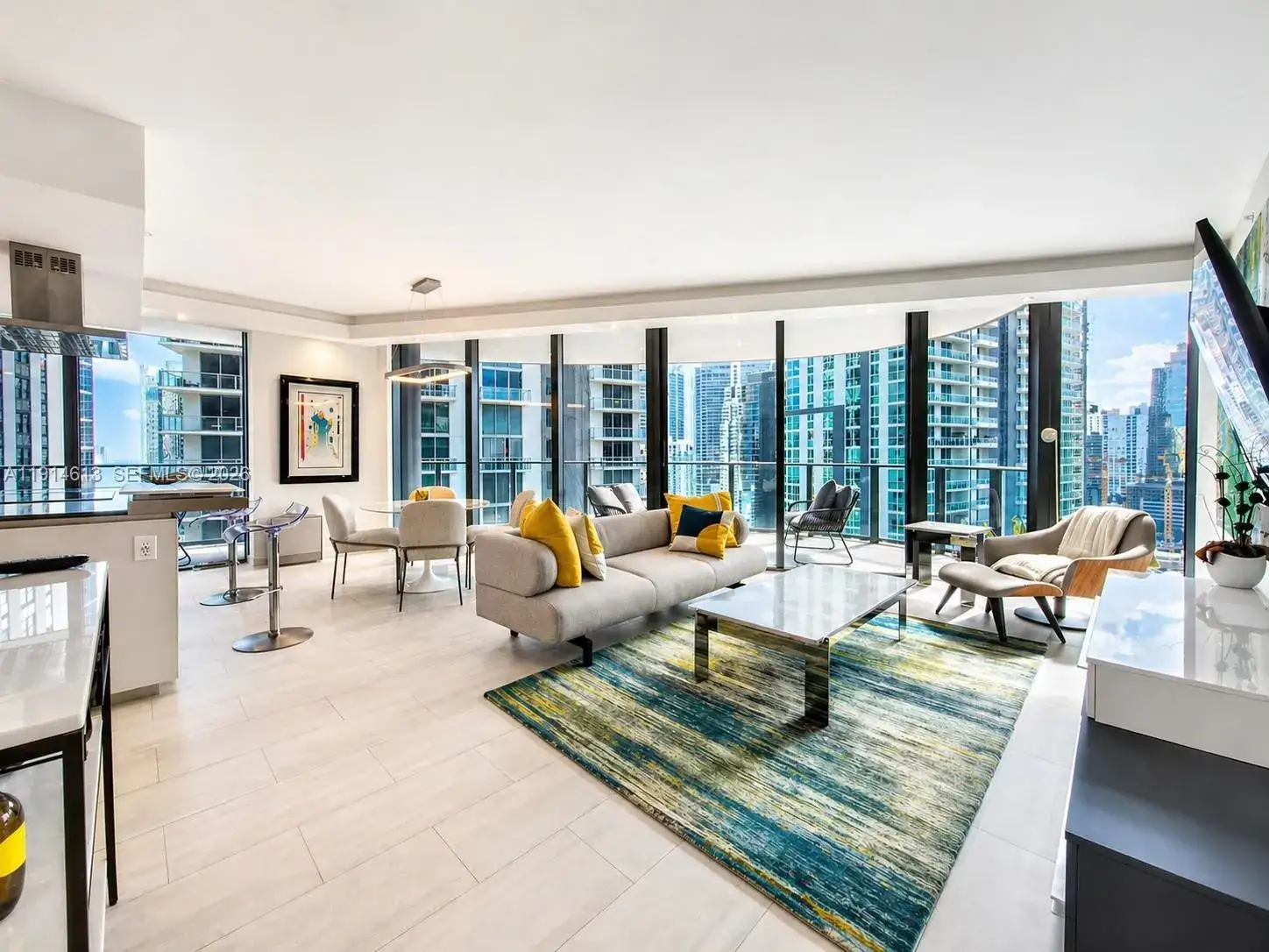 2 bedroom 2 bath Residential for sale at 1000 Brickell Plz # 2101, Miami FL 33131