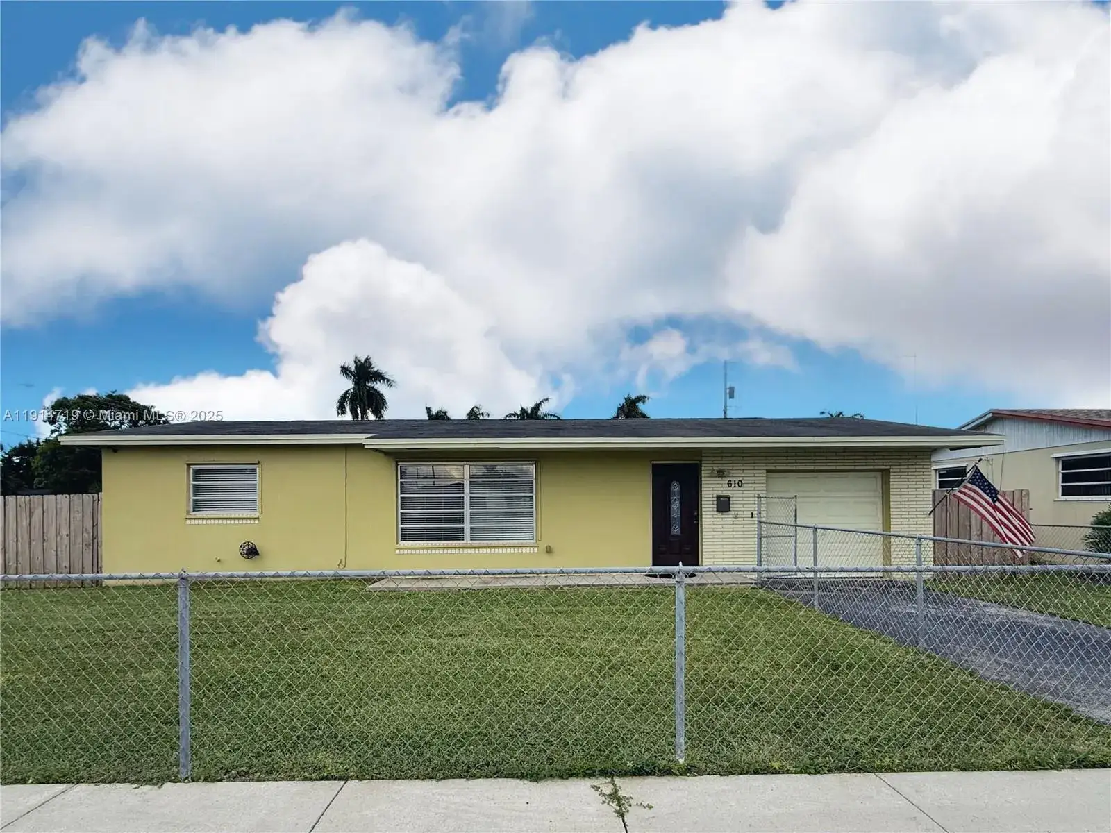 3 bedroom 2 bath Residential for sale at 610 NW 17th St, Homestead FL 33030