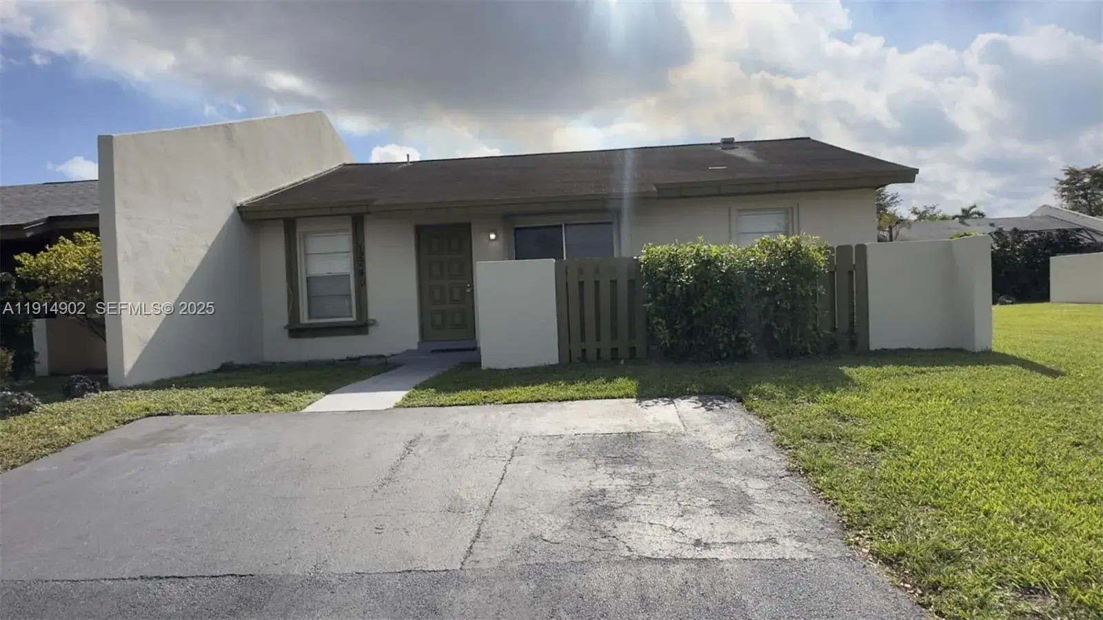 3 bedroom 1 bath Residential Lease for rent at 12240 SW 114th Ter # 12240, Miami FL 33186