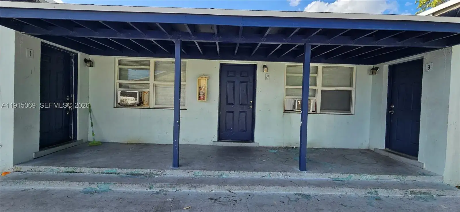 Residential Income for sale at 817 Grant St, West Palm Beach FL 33407
