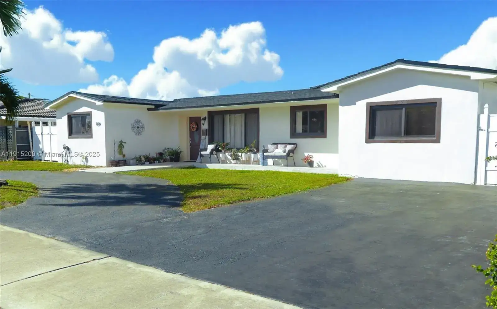 4 bedroom 3 bath Residential for sale at 7624 W 14th Ave, Hialeah FL 33014