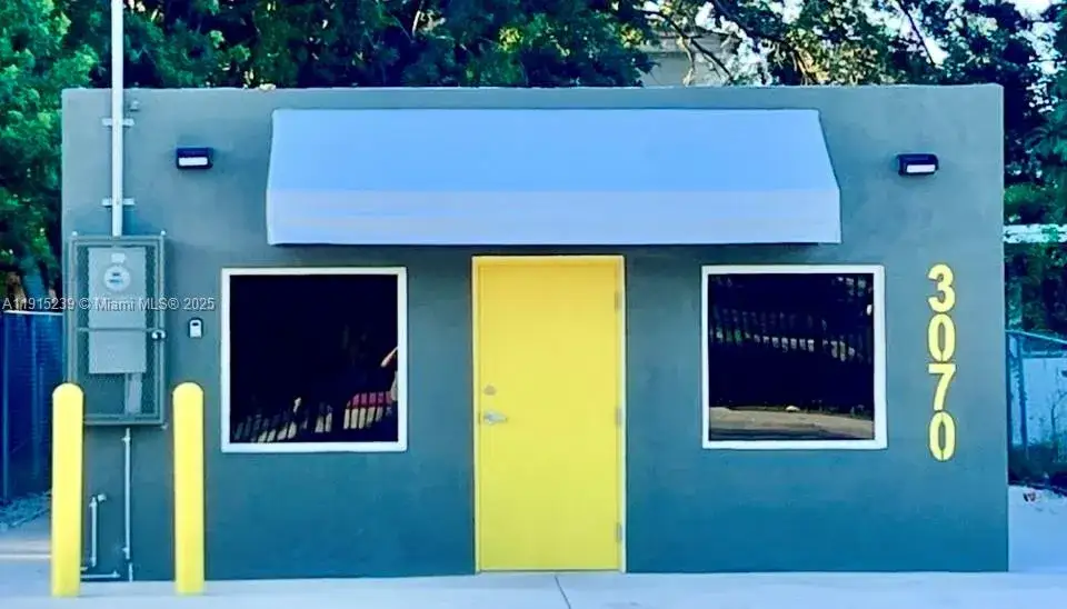Commercial Sale for sale at 3070 NW 46th St, Miami FL 33142