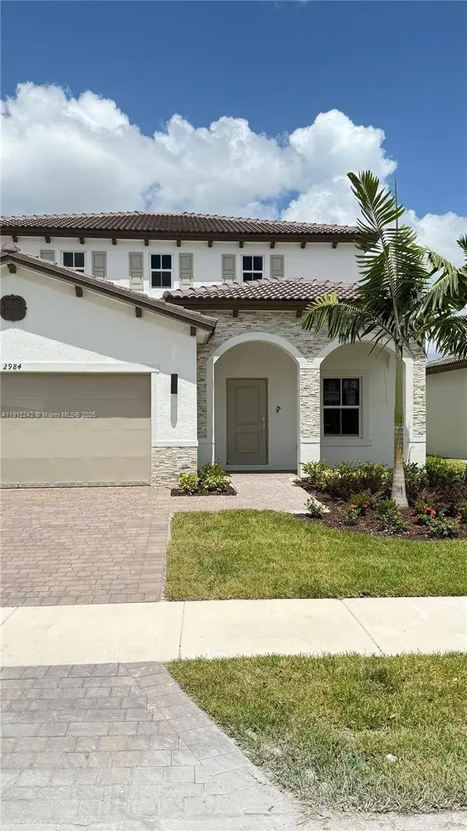 3 bedroom 2 bath Residential Lease for rent at 2984 SE 23rd Ave, Homestead FL 33035