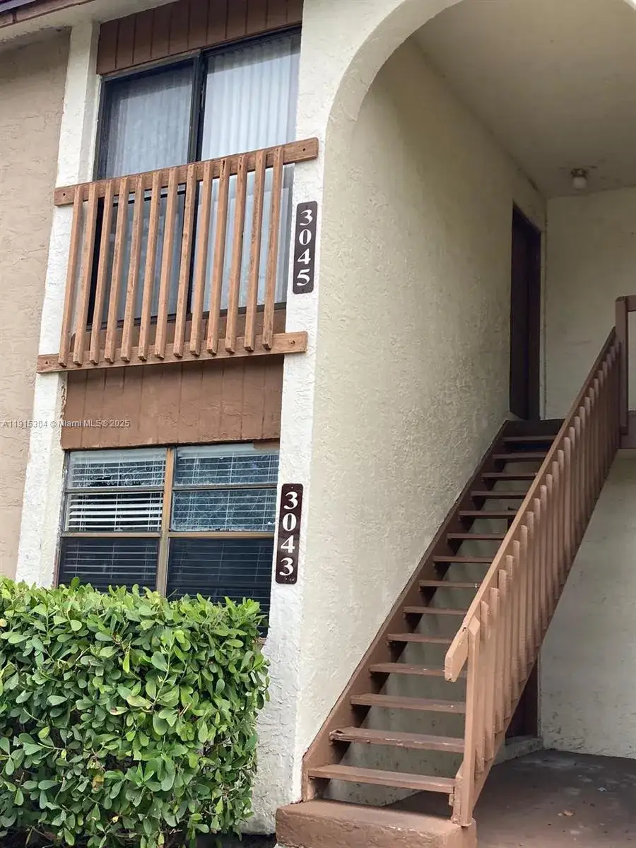 2 bedroom 2 bath Residential for sale at 3045 NW 118th Dr # F, Coral Springs FL 33065