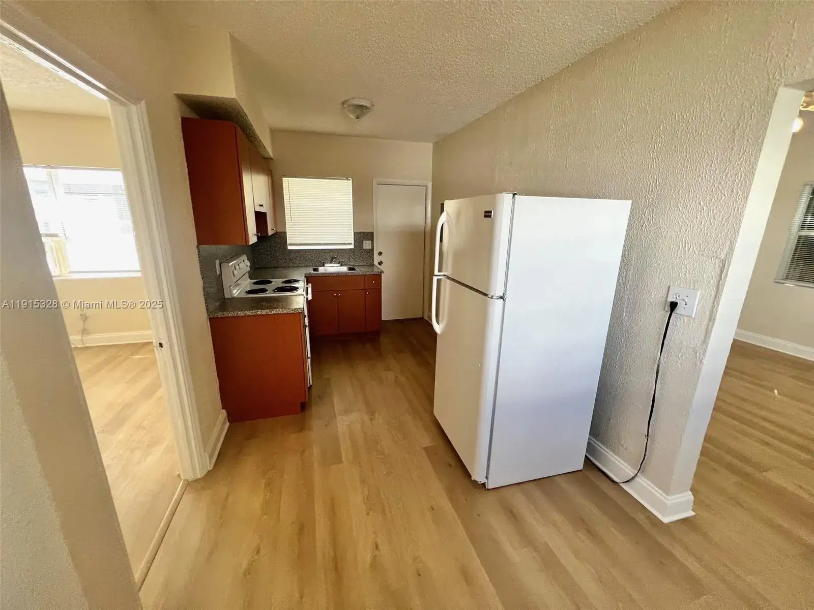 1 bedroom 1 bath Residential Lease for rent at 632 NE 85th St # 15, Miami FL 33138