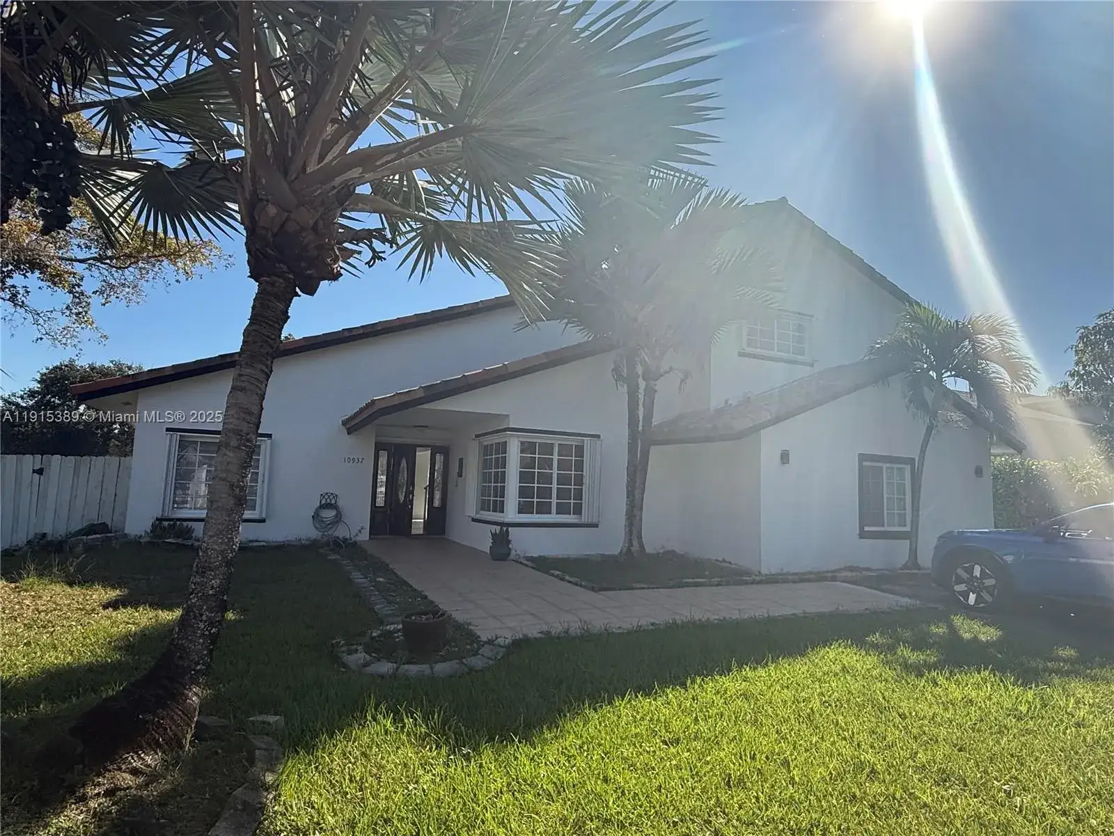 5 bedroom 4 bath Residential Lease for rent at 10937 SW 138th Pl # 0, Miami FL 33186