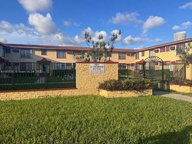 1 bedroom 1 bath Residential for sale at 651 SW 11th St # 15W, Miami FL 33129