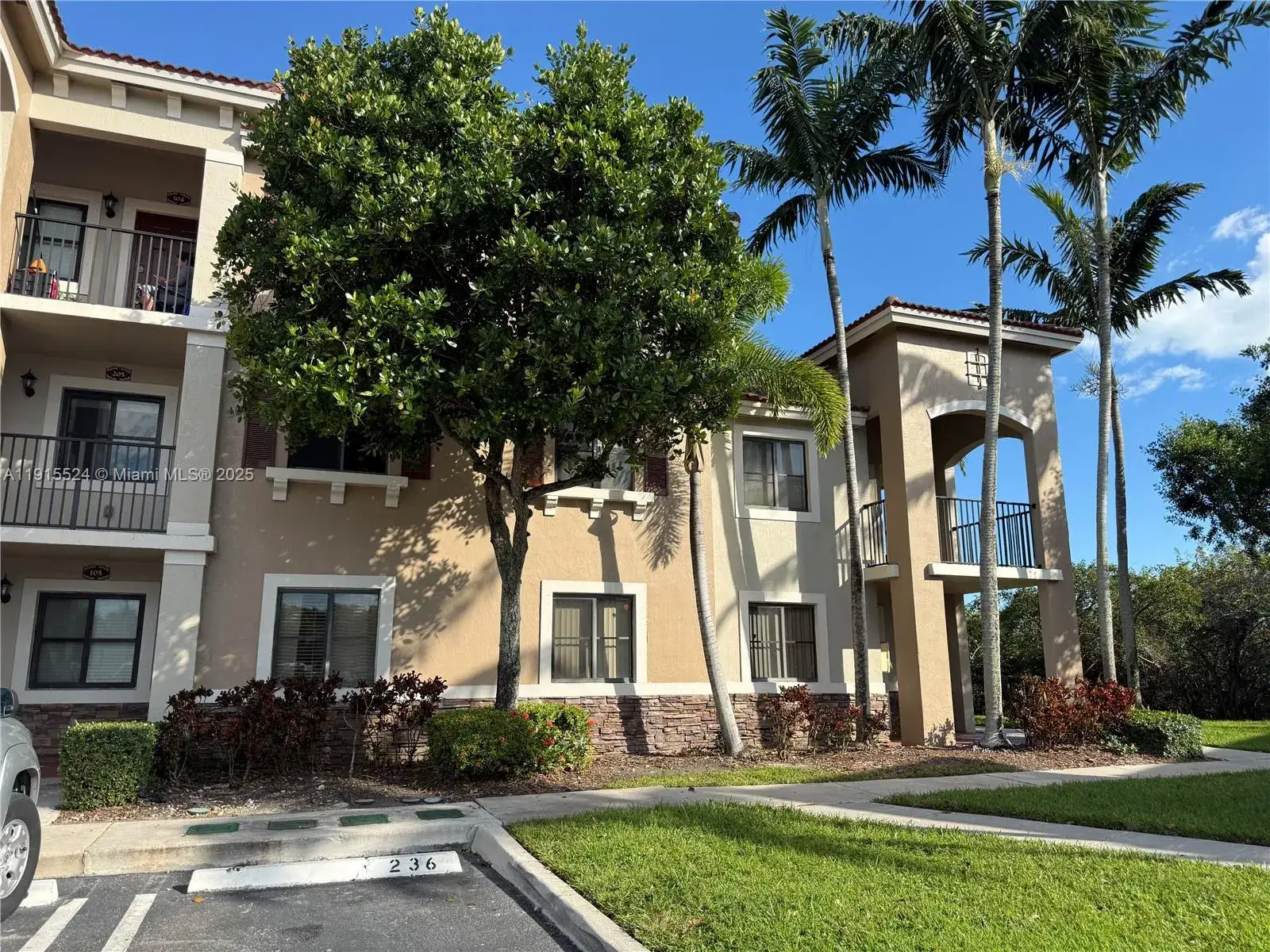 2 bedroom 2 bath Residential for sale at 22901 SW 88th Pl # 205, Cutler Bay FL 33190
