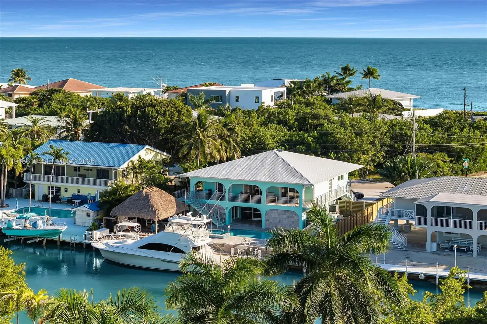3 bedroom 3 bath Residential for sale at 232 W Seaview Dr, Duck FL 33050