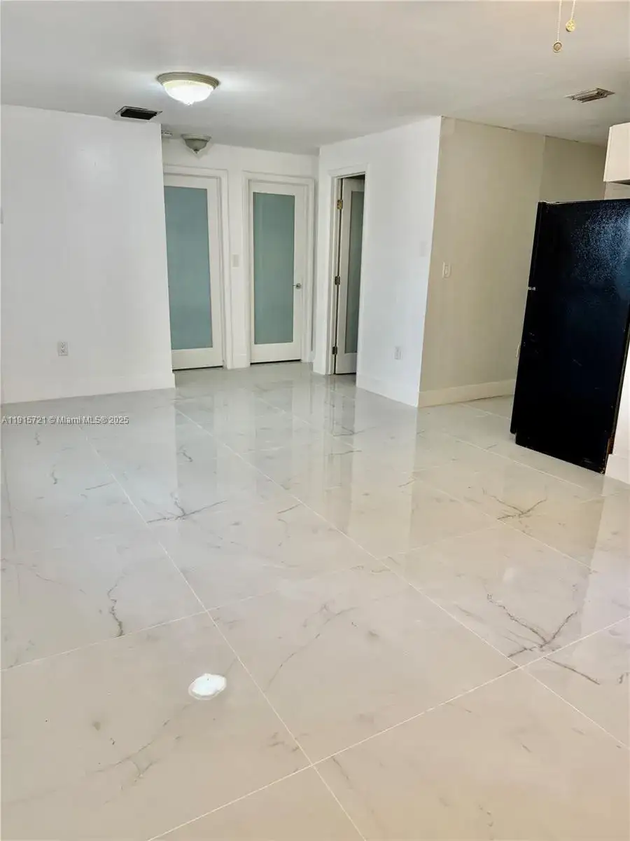 Commercial Sale for sale at 2154 NW 61st St, Miami FL 33142