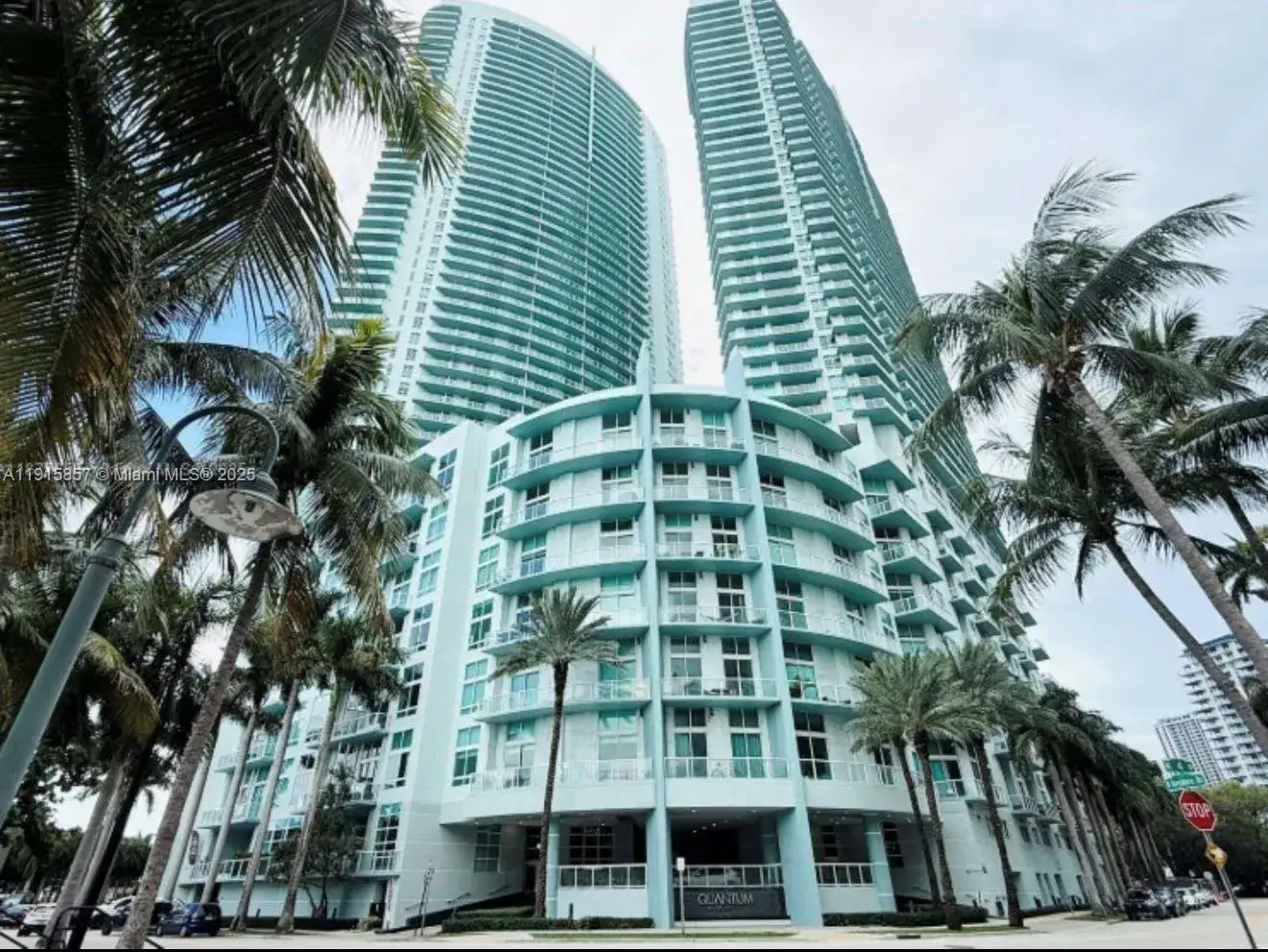 2 bedroom 2 bath Residential Lease for rent at 1900 N Bayshore Dr # 3811, Miami FL 33132