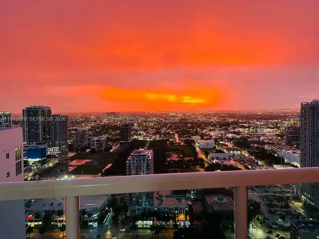 1 bedroom 1 bath Residential for sale at 1800 N Bayshore Dr # 4106, Miami FL 33132