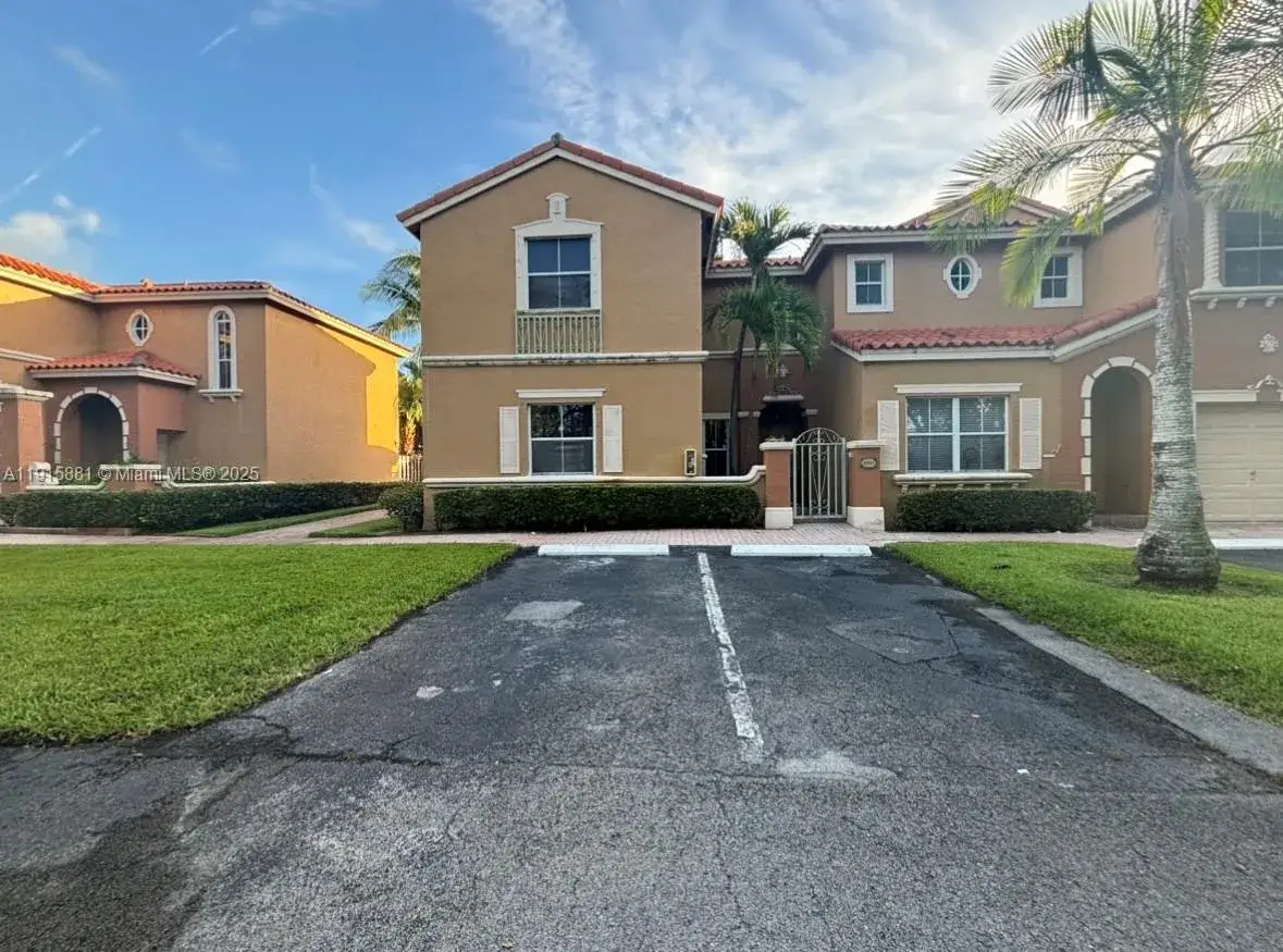 4 bedroom 3 bath Residential for sale at 8451 NW 138th St # 2301, Miami Lakes FL 33016